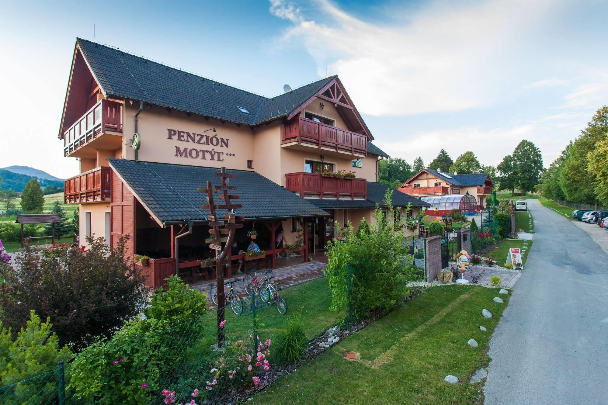 Penzion Motyl Liptovska Tepla Ngoại thất bức ảnh